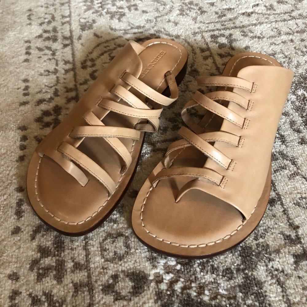 Taupe leather sandals.